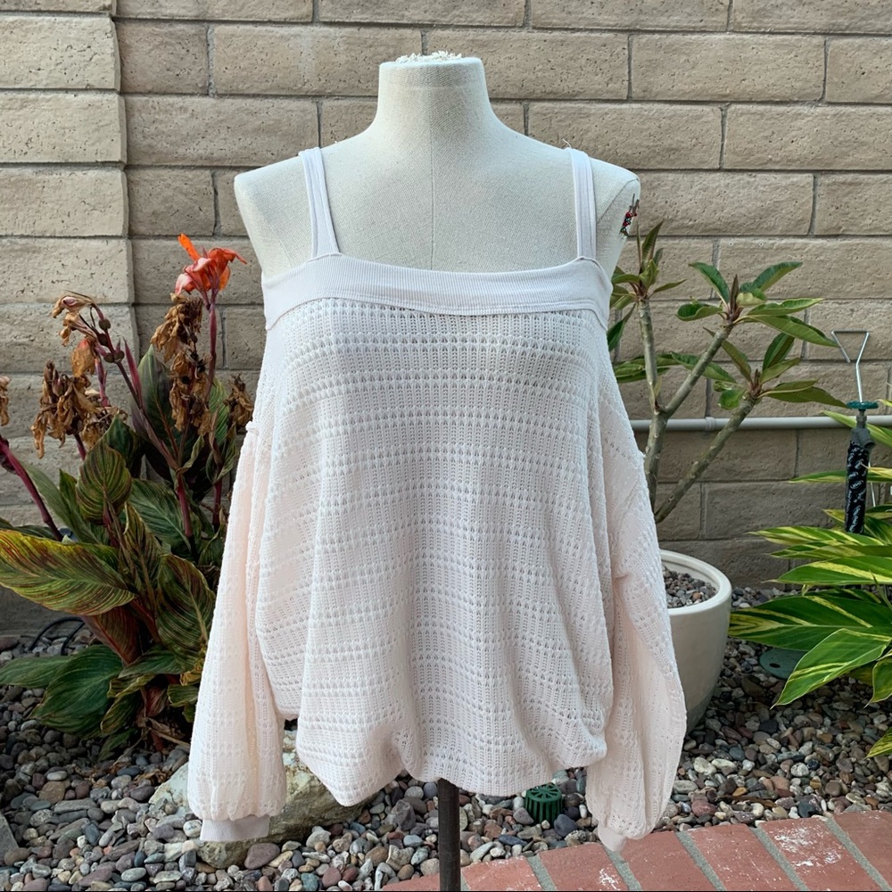 NWOT Free People Top Size M!